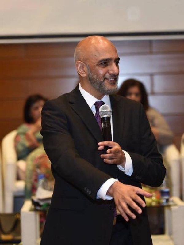 26903811_1411733625603403_4402748508623313989_n